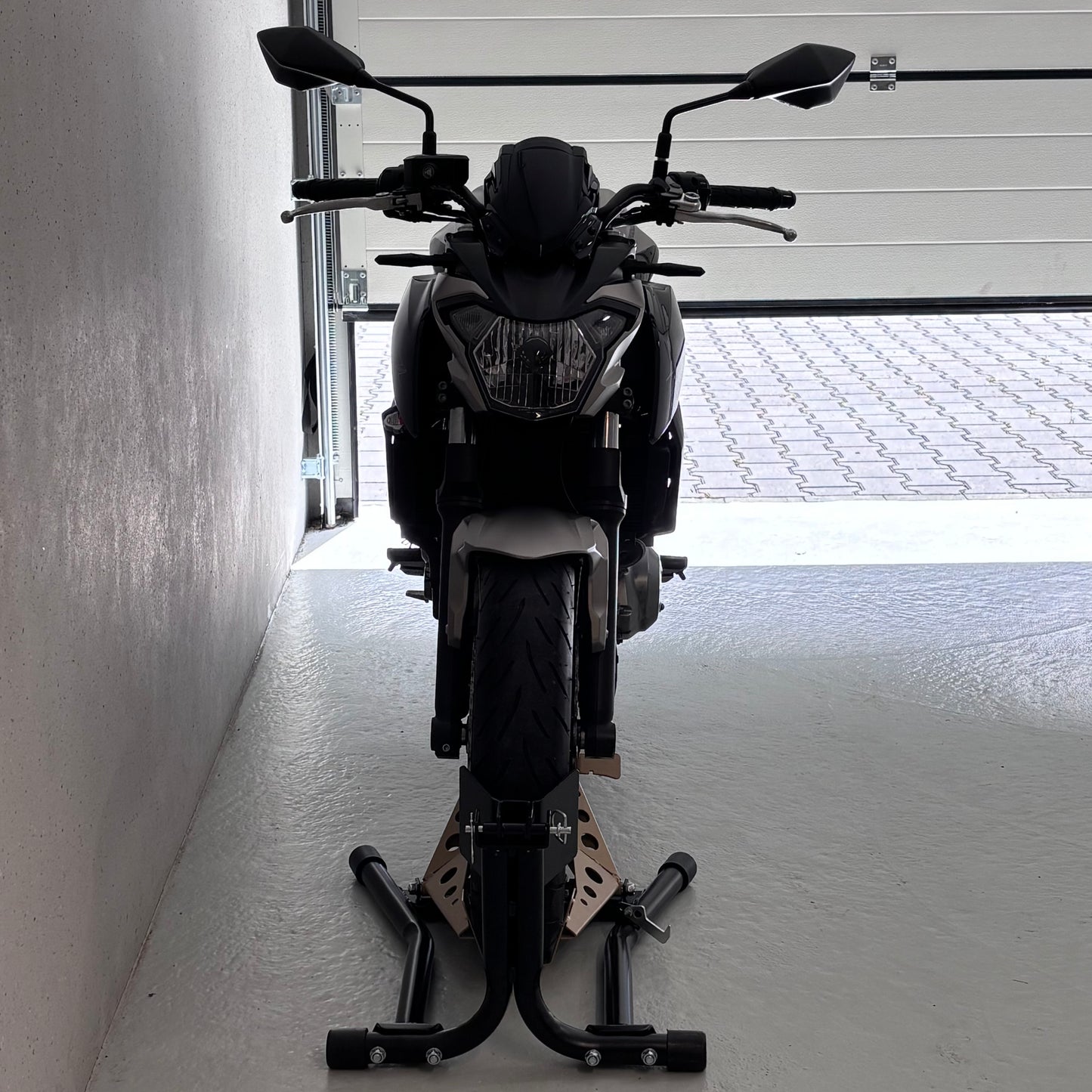 Kawasaki Z650 | Met dynamische knipperlichten