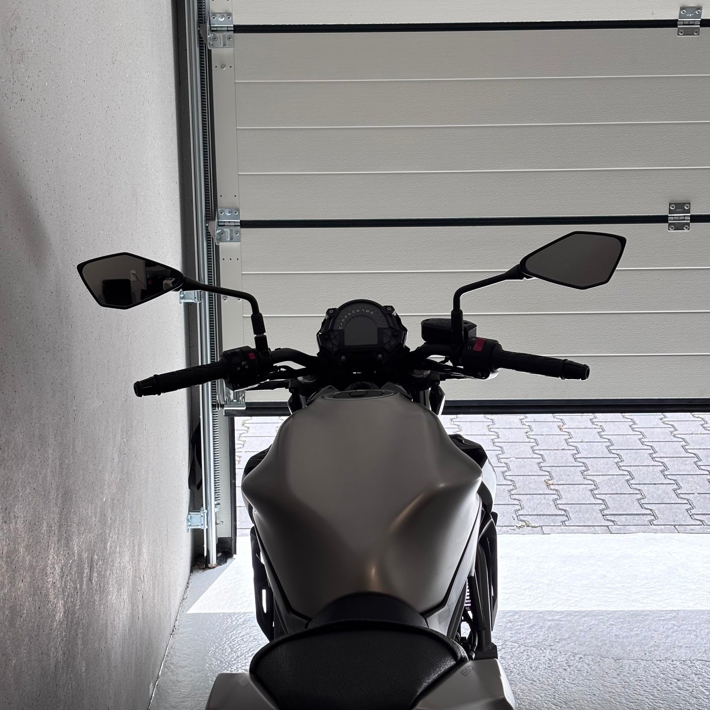 Kawasaki Z650 | Met dynamische knipperlichten