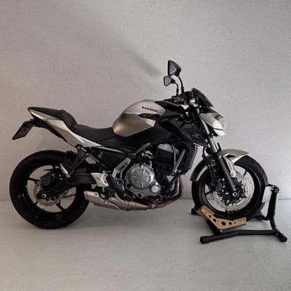 Kawasaki Z650 | Met dynamische knipperlichten